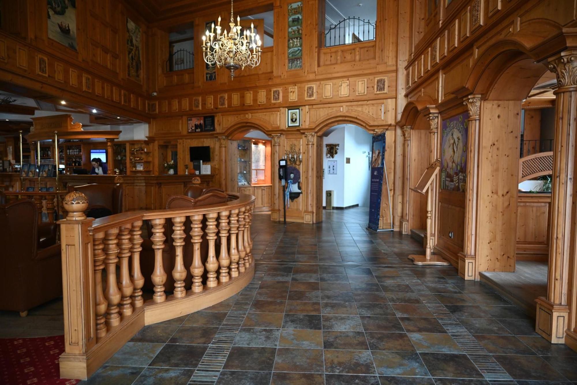 Mercure Sighisoara Binderbubi Hotel & Spa Luaran gambar