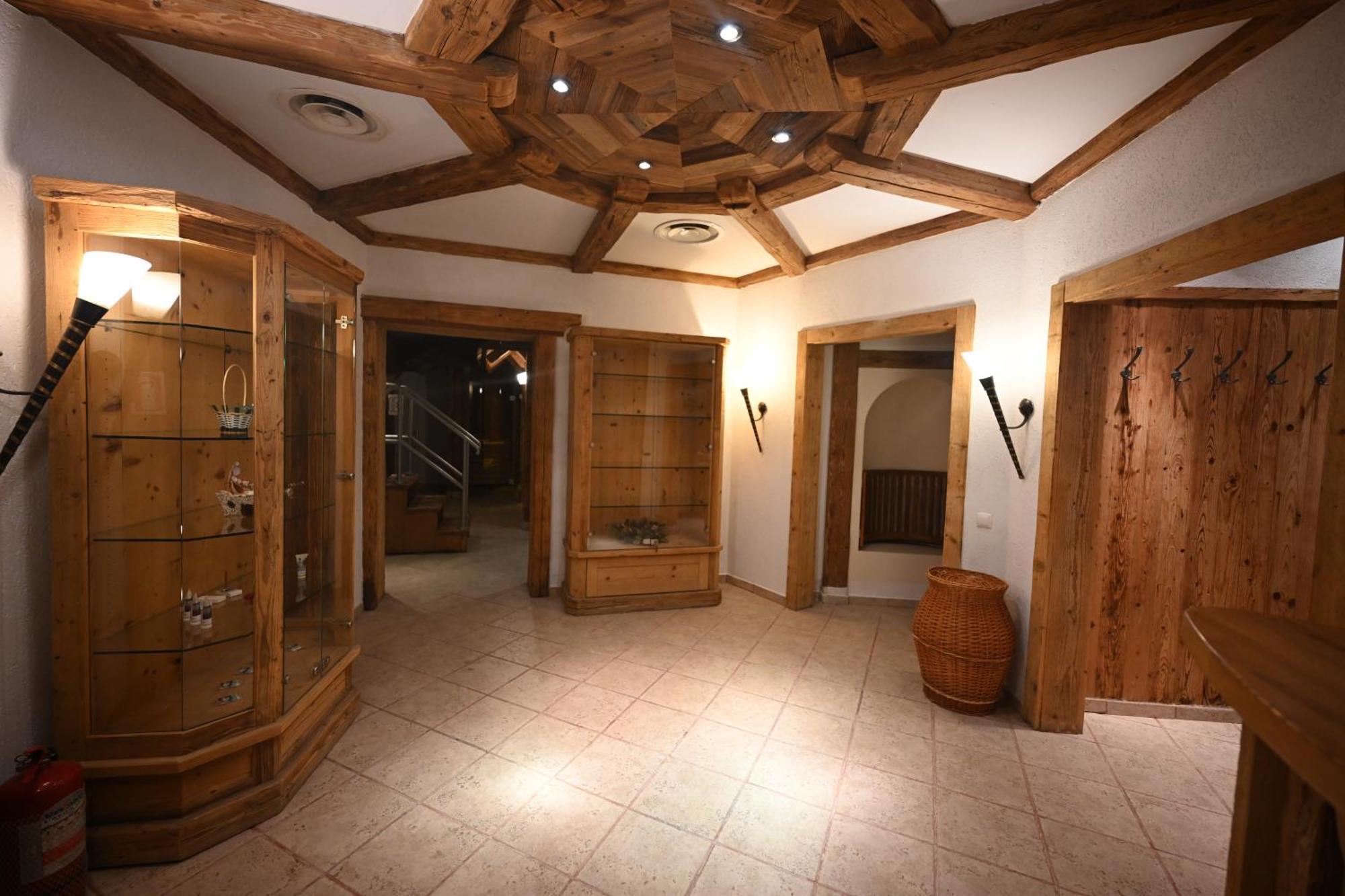 Mercure Sighisoara Binderbubi Hotel & Spa Luaran gambar